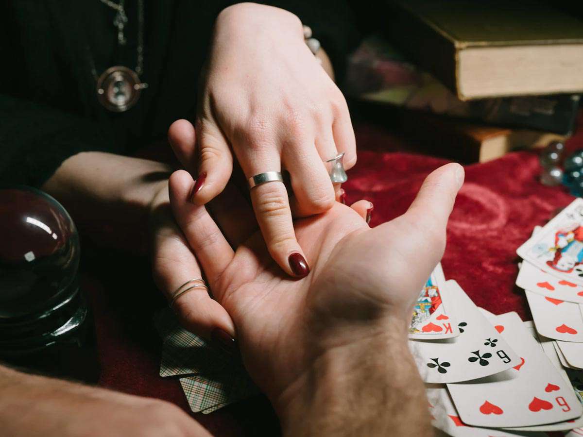 Սանկտ Պետերբուրգում թոշակառուն անեծքի համար սպանել է գնչուհուն