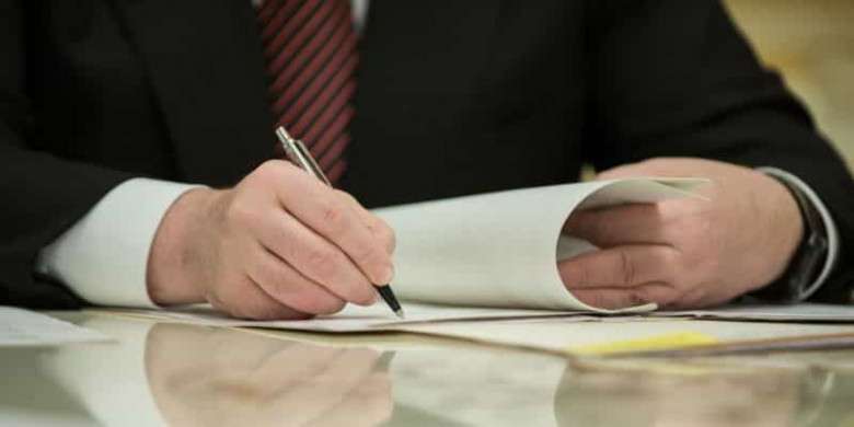 Բյուրականի նախկին ղեկավարը հափշտակել էր 2 հողամաս ու փաստաթղթեր կեղծել