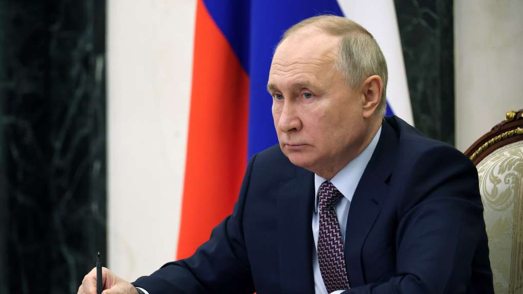 Путину доложили об аресте 11 человек