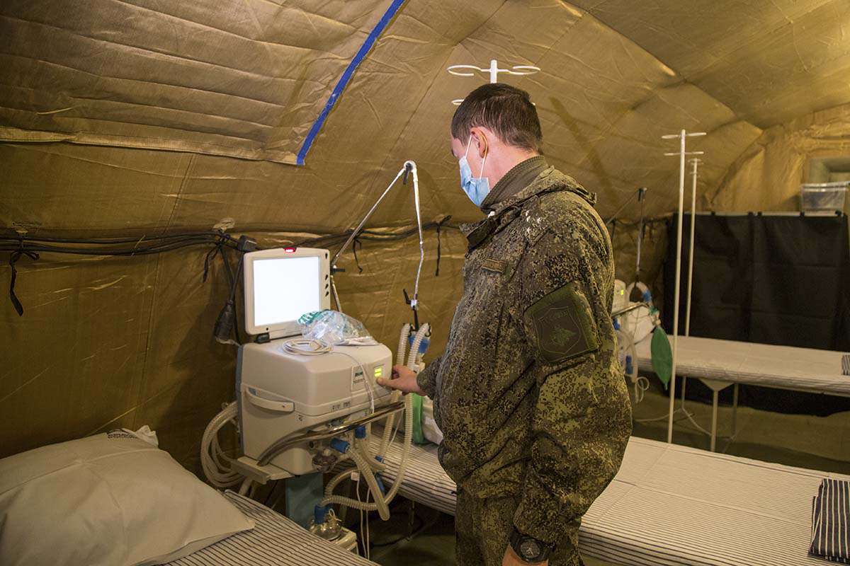There is a shortage of blood and medicine for the civilian population in Crimea