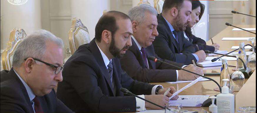 "Unfortunately, there is almost no point in the tripartite declaration that Azerbaijan has not violated," Mirzoyan to Lavrov