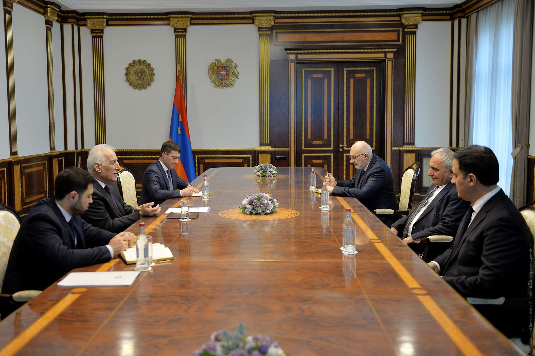 ՀՀ նախագահը և «Հայաստան» հիմնադրամի ներկայացուցիչներն անդրադարձել են ընթացիկ և մեկնարկելիք ծրագրերին