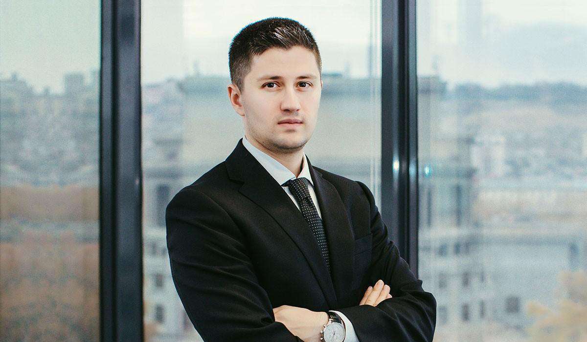 Պարեկներին կաշառք տալու կասկածանքով փաստաբանը տեղափոխվել է ոստիկանություն