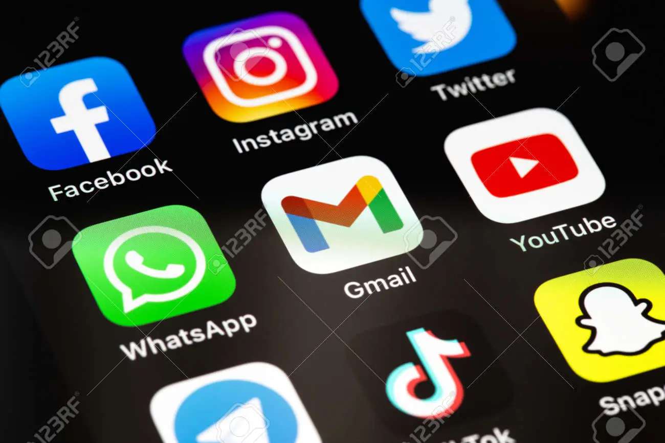 France considers not only TikTok a threat, but also Instagram and WhatsApp