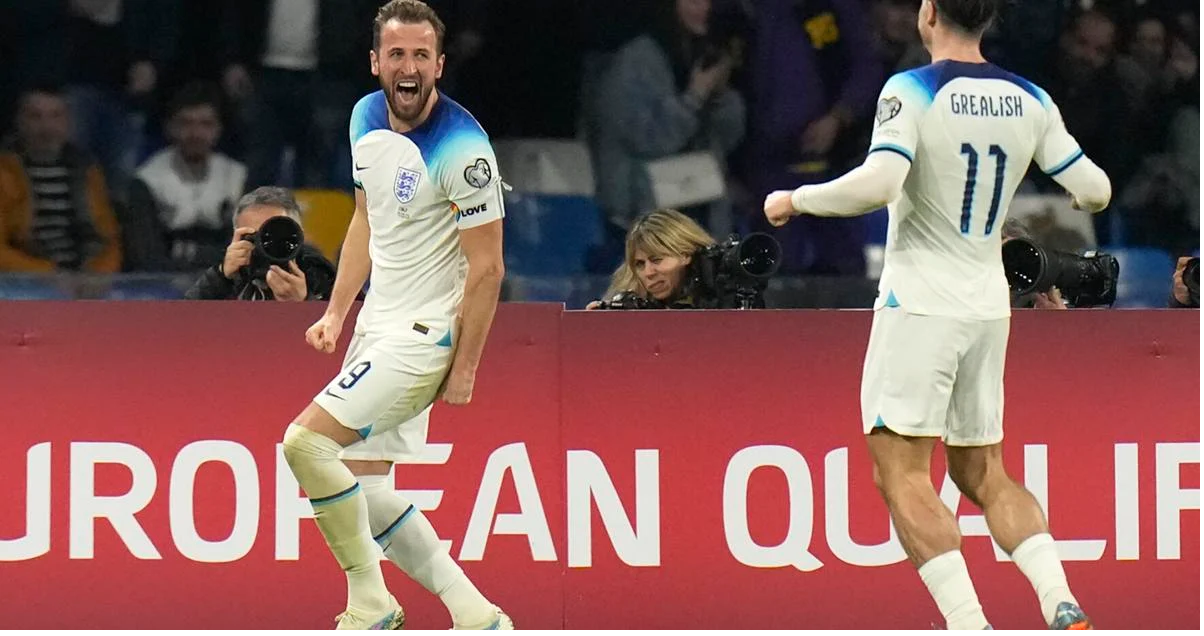 England defeats Italy in a difficult match (VIDEO)