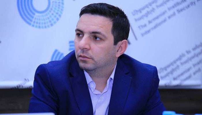 «Ռուս խաղաղապահները չեն կարողանում վերահսկել իրադրությունը». Արմեն Վարդանյան