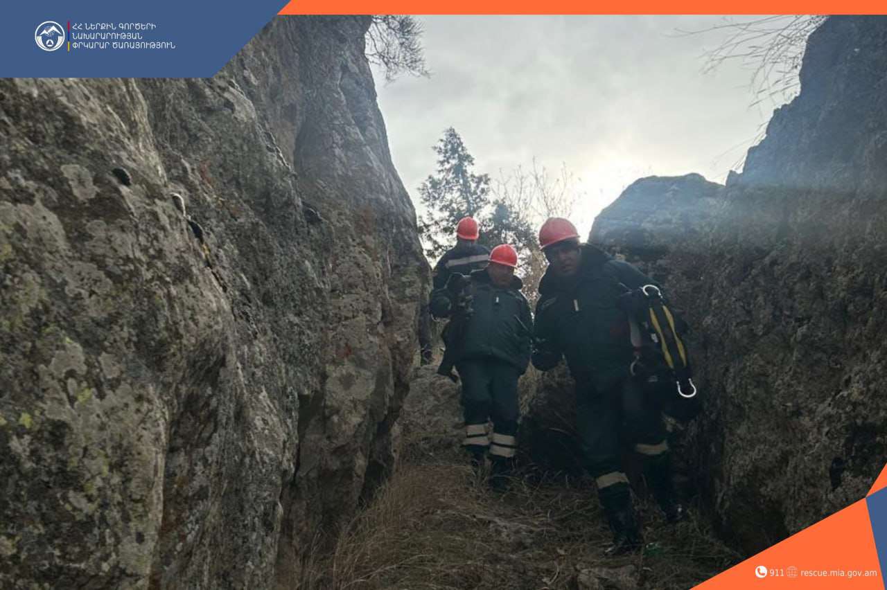 Քաղաքացուն դուրս են բերել ձորակից և մոտեցրել շտապօգնությանը