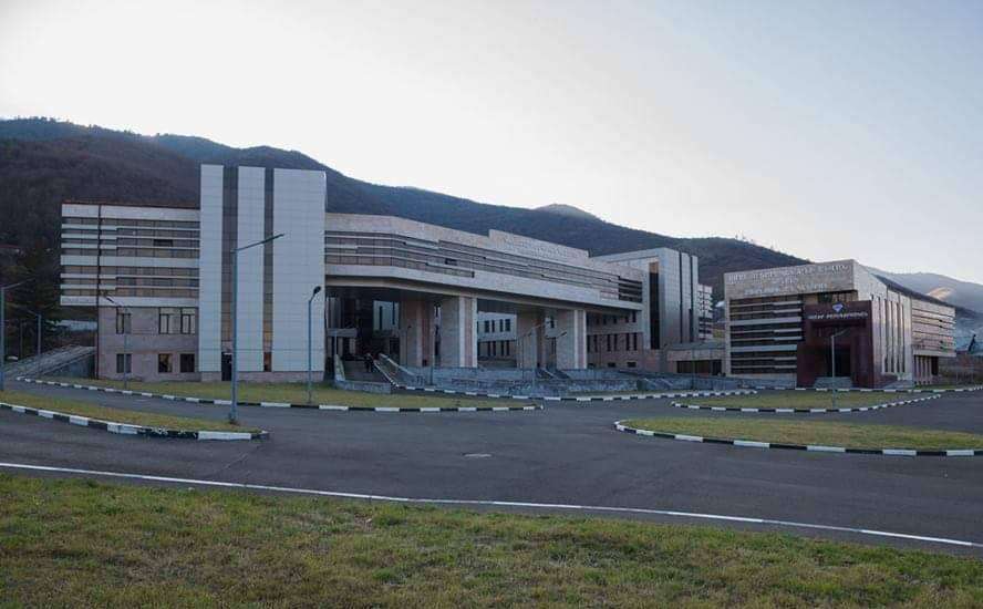 Վանաձորում հղի կնոջ մահվան համար մեղադրանք է առաջադրվել 3 բժշկի