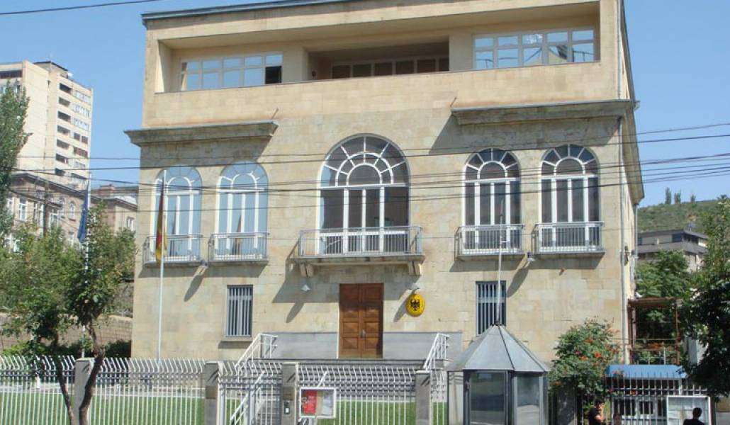 How to get a visa at the German Embassy?