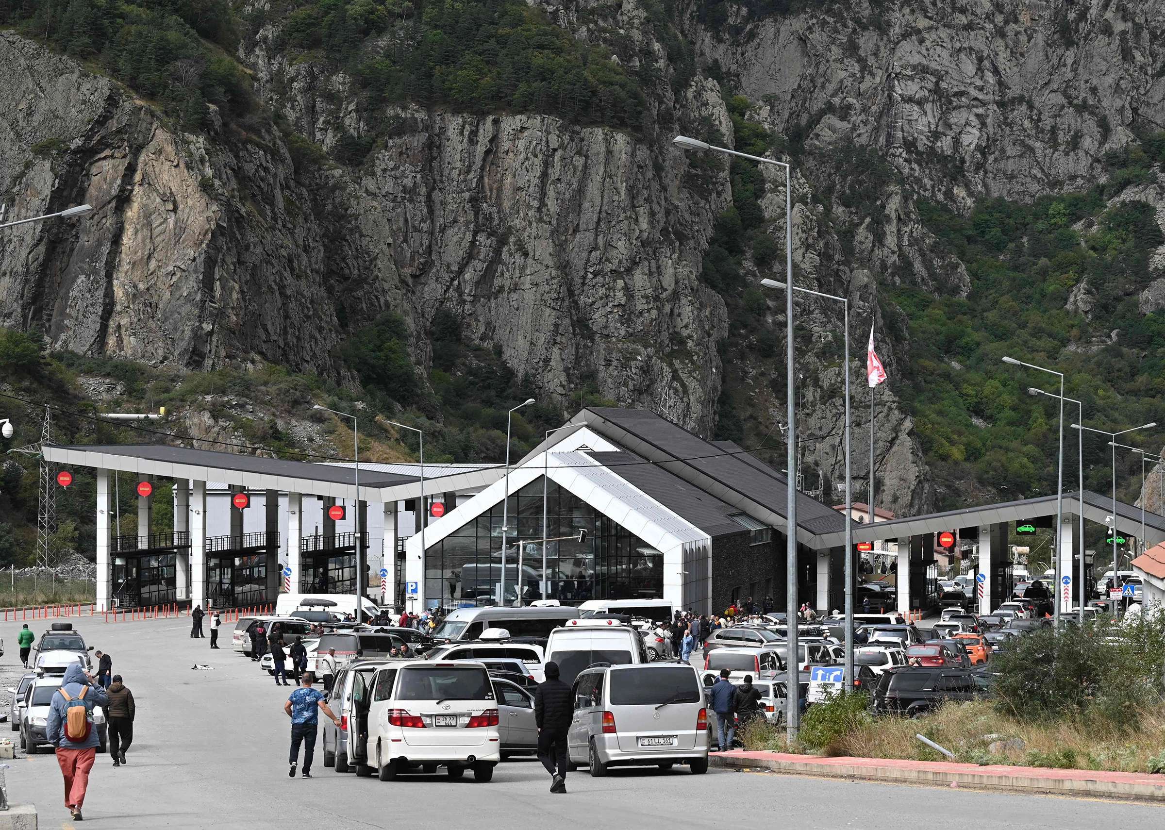 Lars Road is open to all vehicles