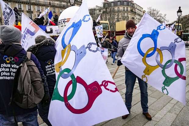 France may cancel the opening ceremony of the Olympics in Paris