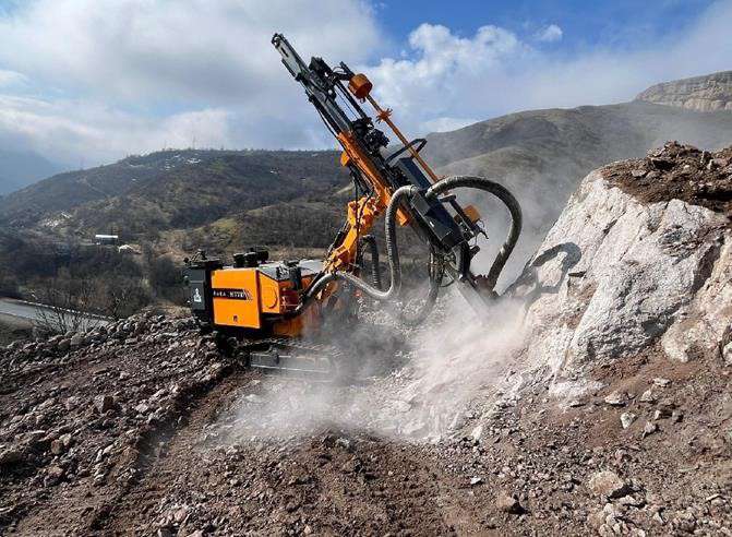 Իրանական ընկերությունները վերսկսել են Ագարակ-Քաջարան հատվածի կառուցման նախապատրաստական աշխատանքները