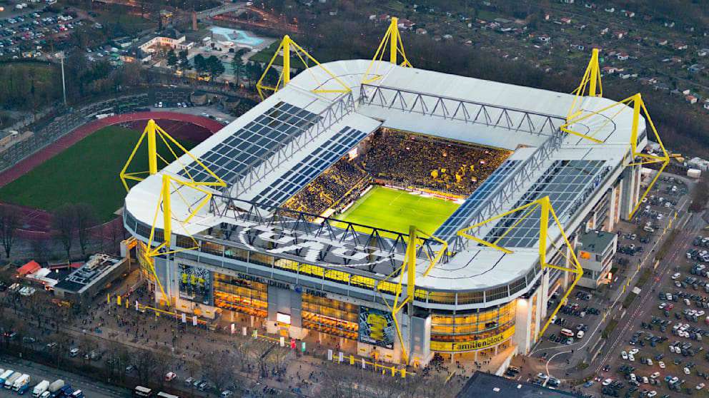 The European Football Championship is at risk of a terrorist attack with drones. Bild