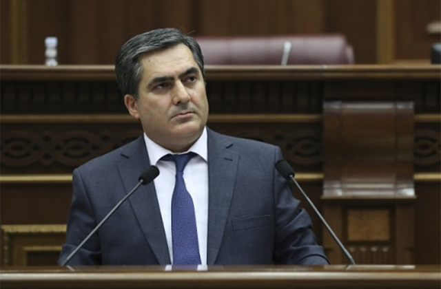 Դատավոր Մխիթարյանի ողջ ընտանիքը արդարադատական համակարգում է. «Ժողովուրդ»