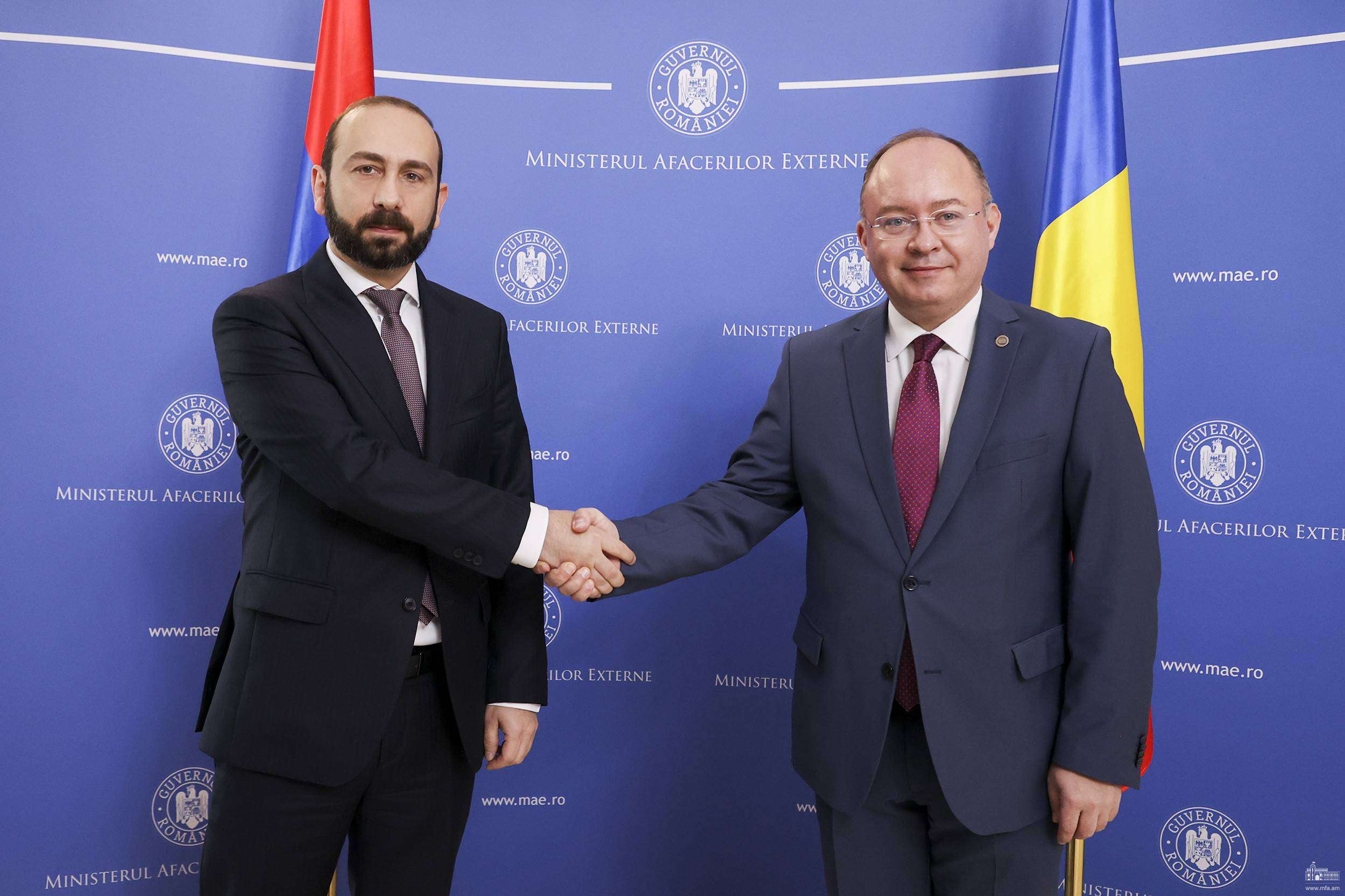 "We appreciate Romania's valuable contribution to the relevant EU discussions," Mirzoyan to Bogdan Aurescu