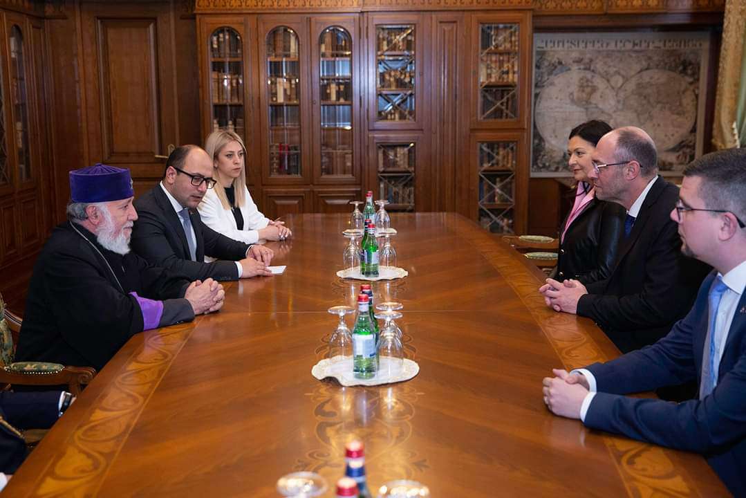 Ամենայն Հայոց Կաթողիկոսն ընդունել է Խորվաթիա-Հայաստան բարեկամական խմբի պատվիրակությանը