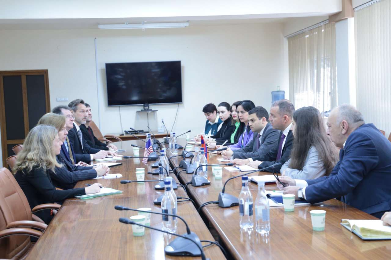A wide range of agenda issues of Armenian-American economic cooperation were discussed