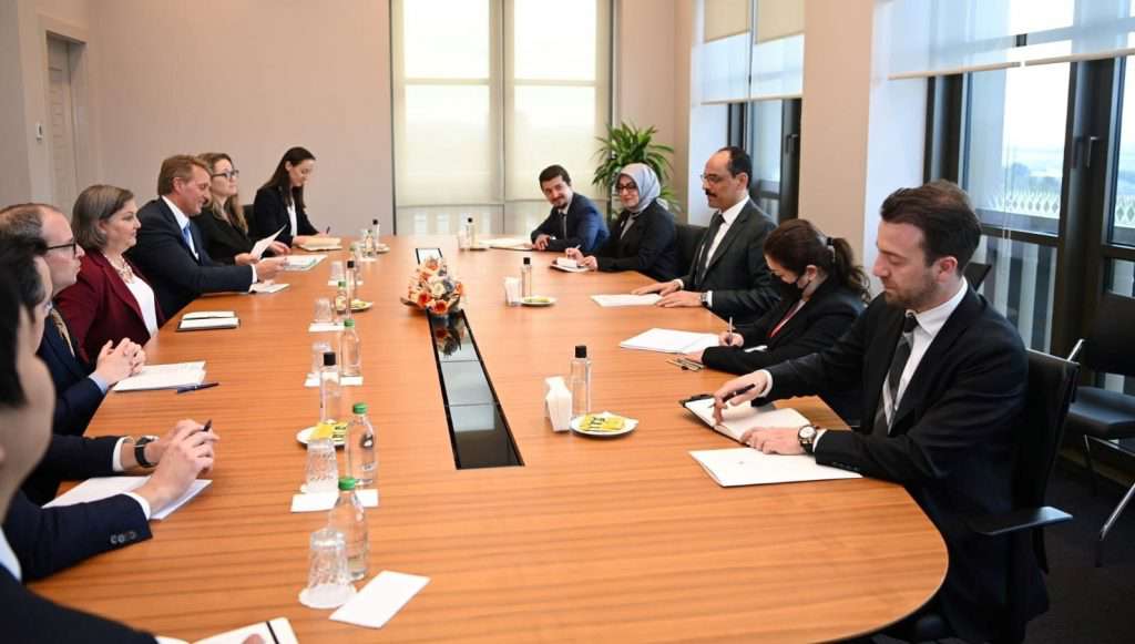 Էրդողանի խորհրդականն ու ԱՄՆ Պետքարտուղարի տեղակալը քննարկել են Հայաստանին առնչվող հարցեր