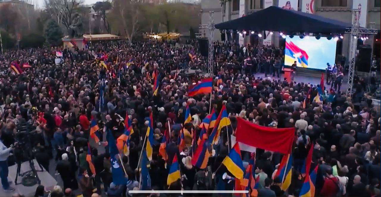 Մեկնարկել է ընդդիմության հանրահավաքը