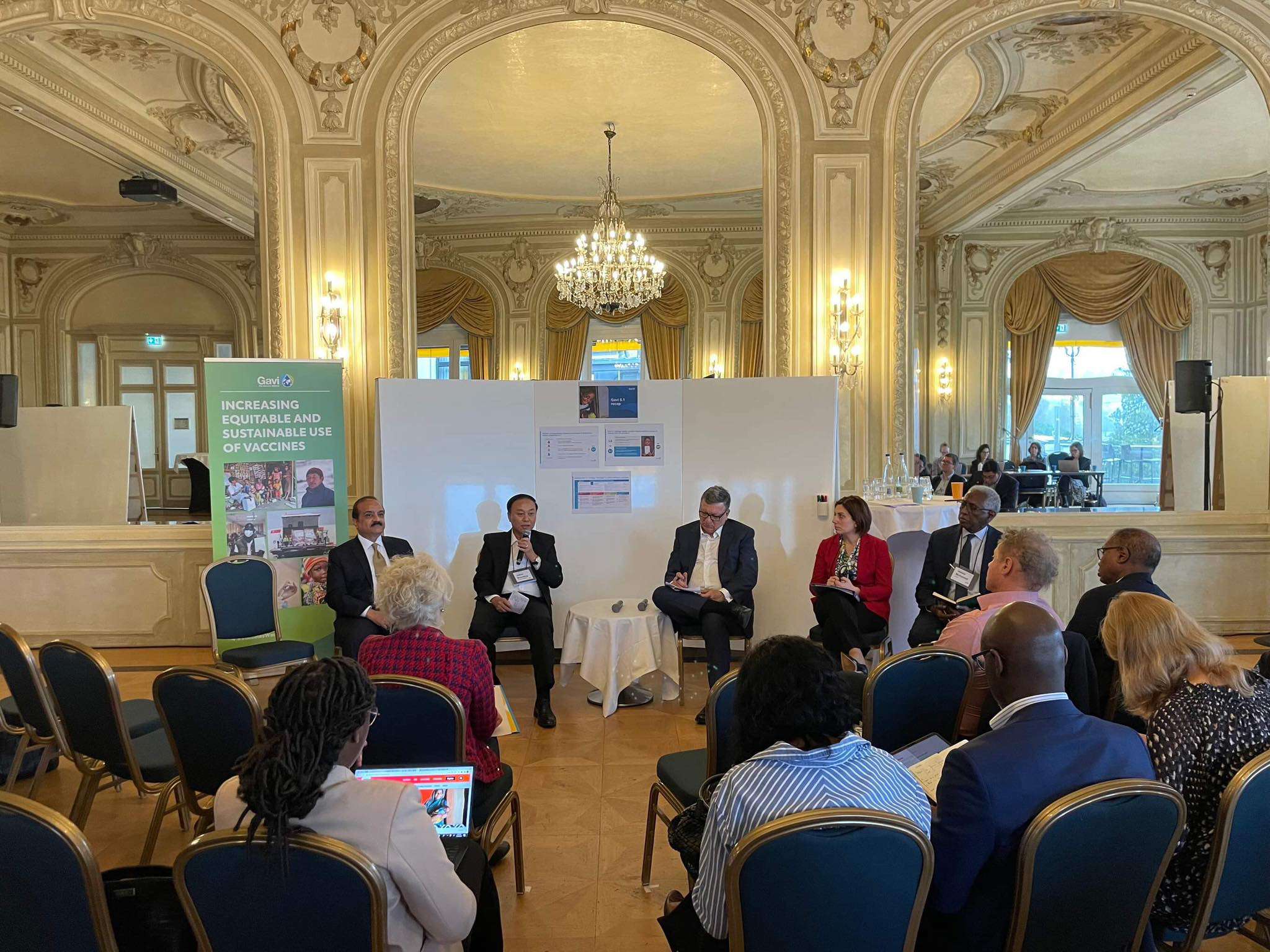 Անահիտ Ավանեսյանը Շվեյցարիայում քննարկել է իմունականխարգելման ծրագրերի իրականացմանն առնչվող հարցեր