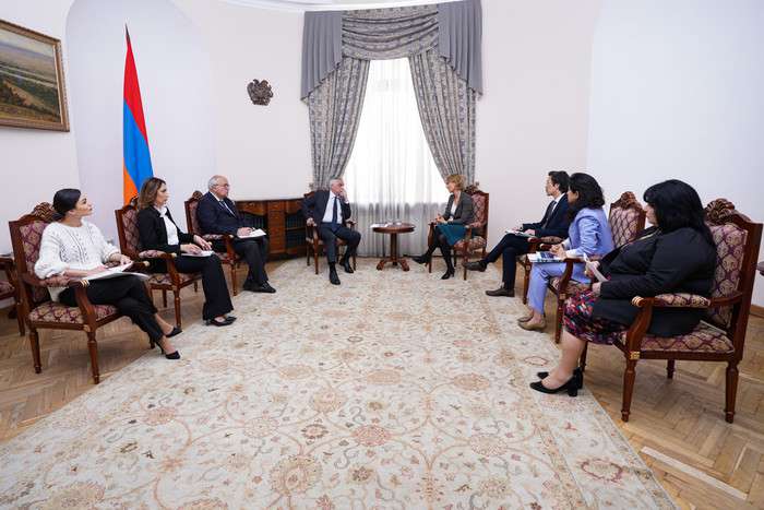 Մհեր Գրիգորյանն ընդունել է Համաշխարհային բանկի պատվիրակությանը