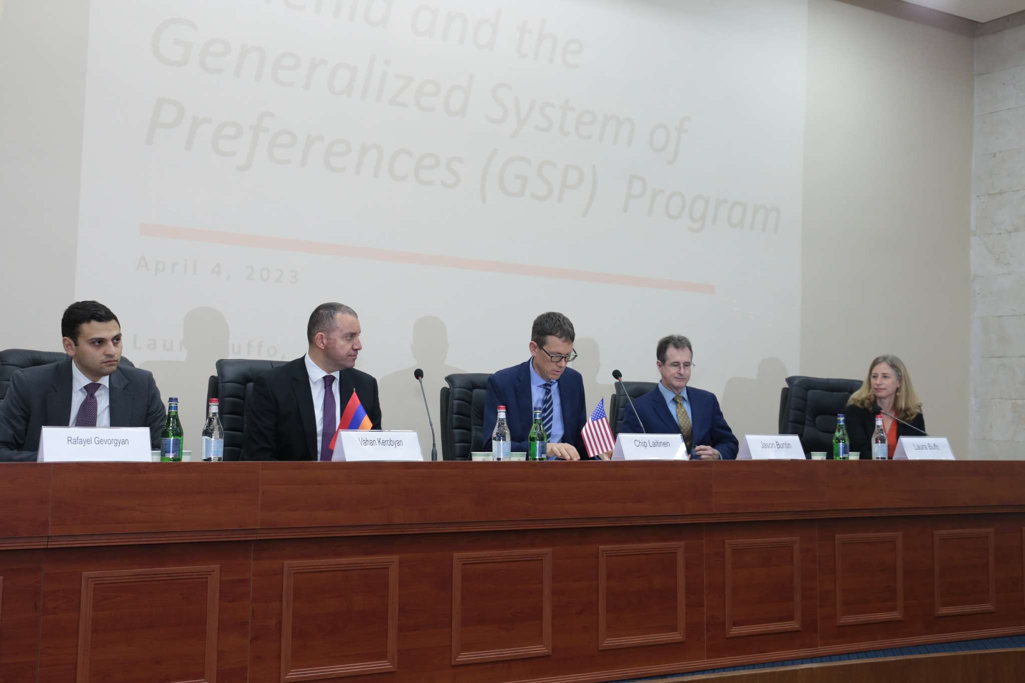 Presentation on export of US goods through GSP in Yerevan