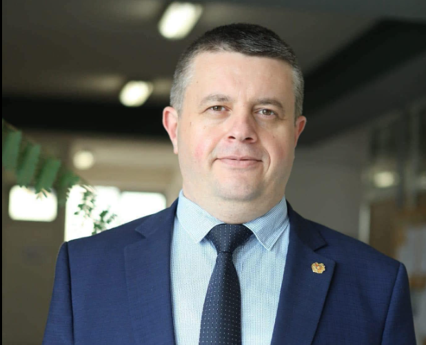 «Թող ձեր ուղին միշտ լինի լուսավոր»․ այսօր Երկրաբանի օրն է