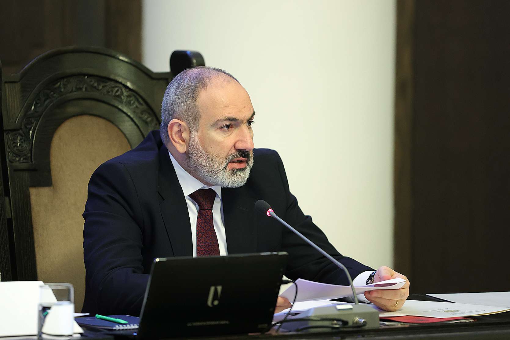 Վարչապետն ամփոփել է եռակողմ հանդիպման արդյունքները