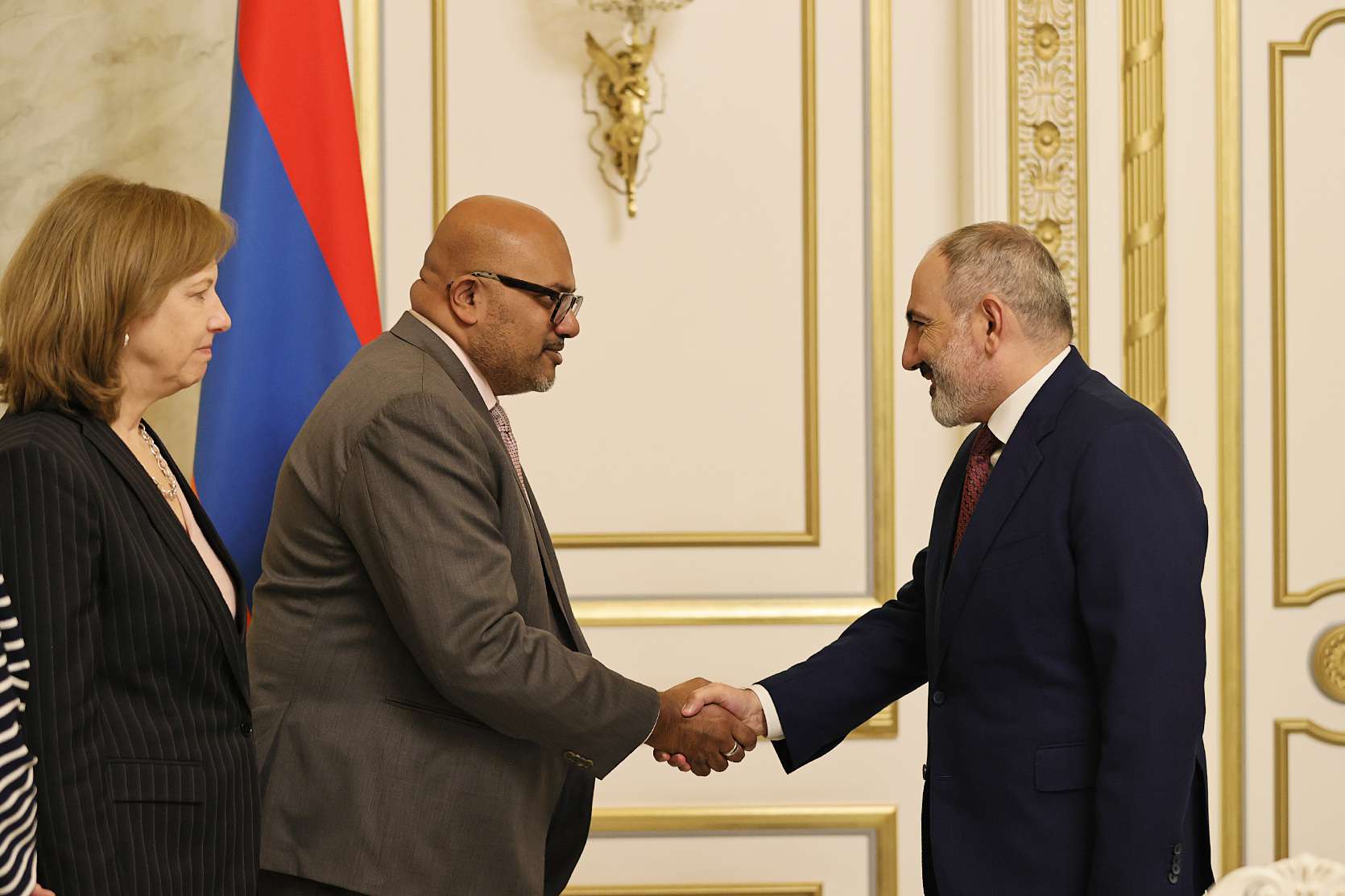 The US is interested in deepening commercial ties between the two countries