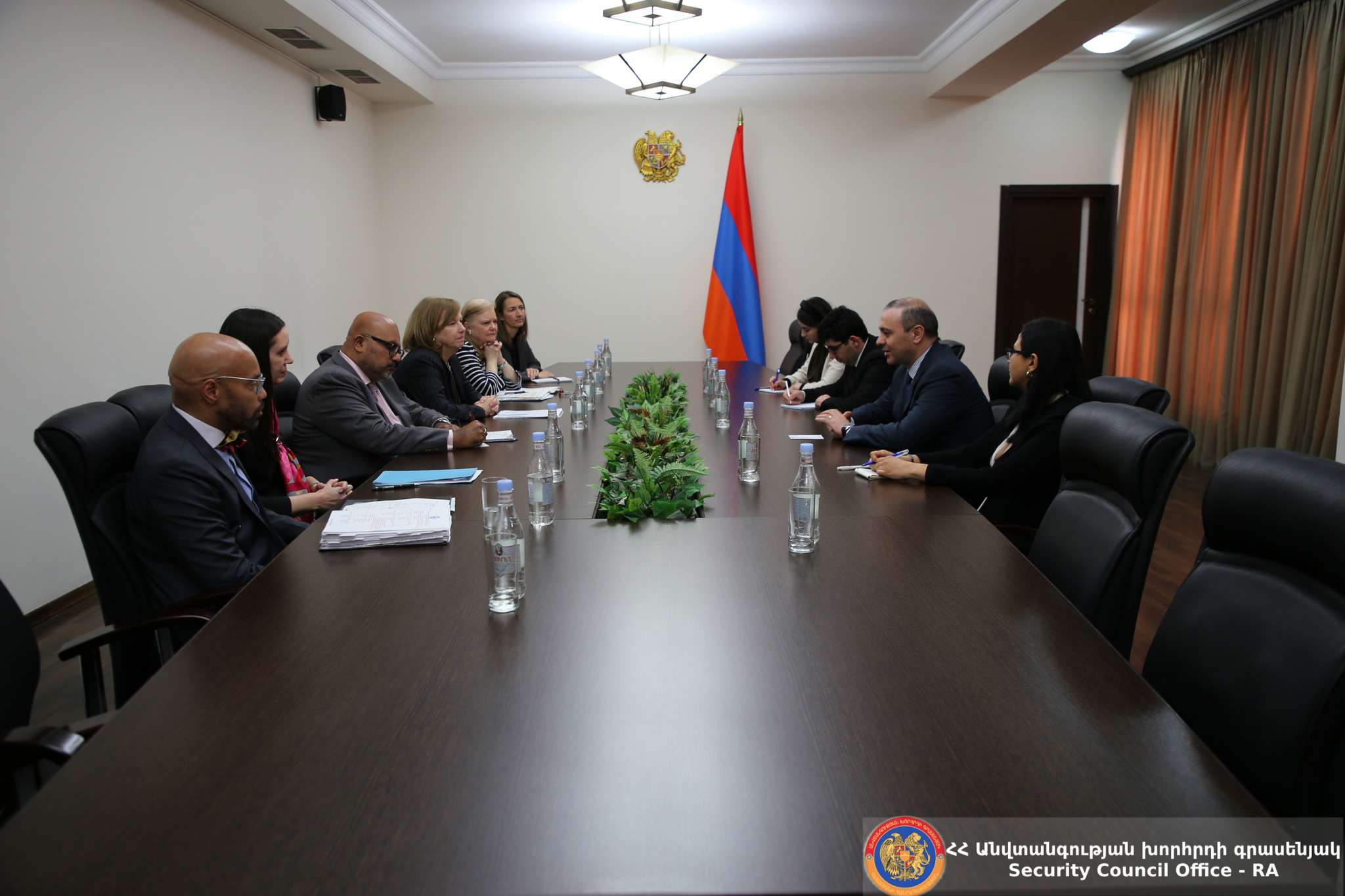 The Secretary of the Security Council discussed issues related to Armenian-American investments