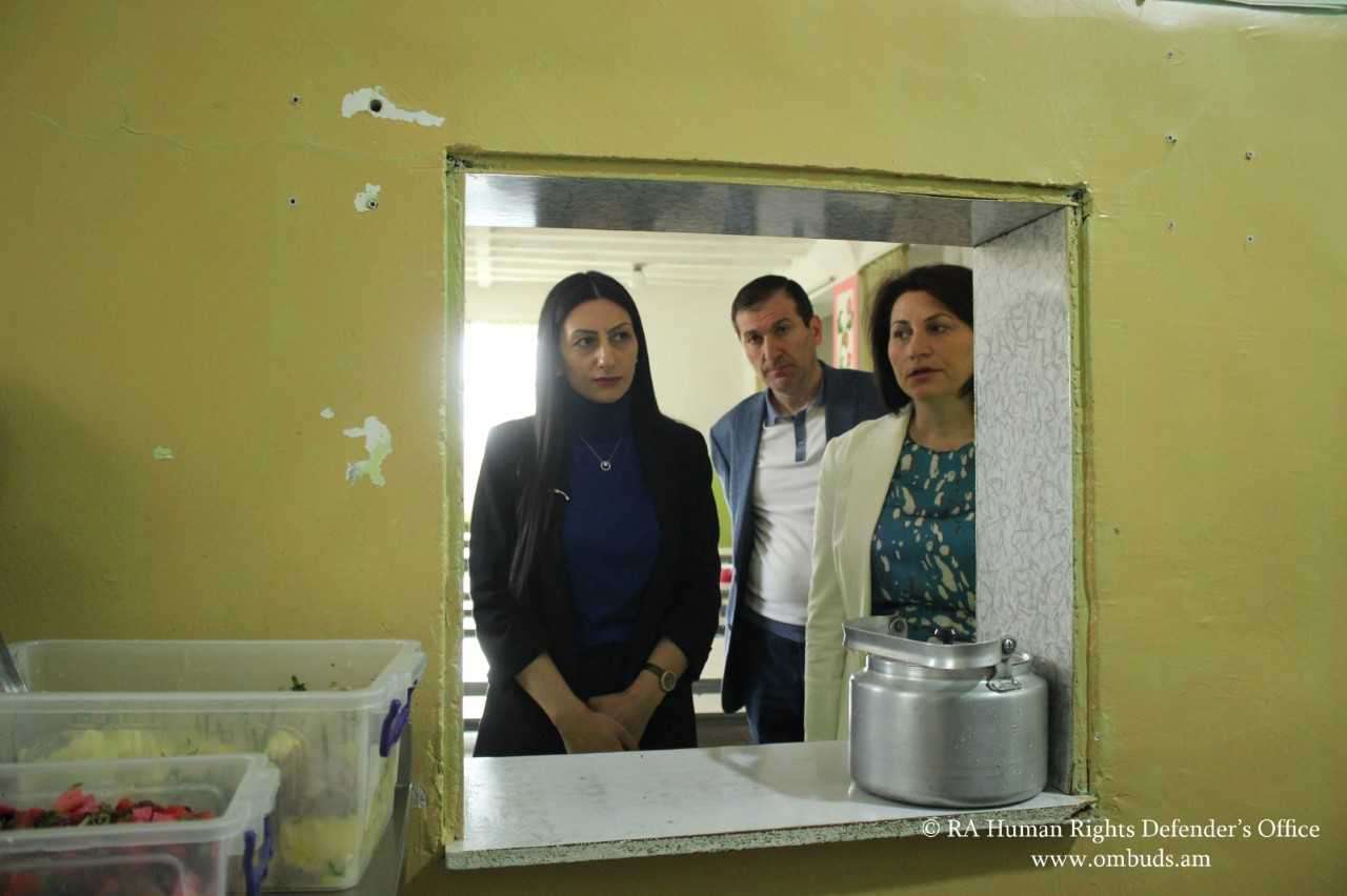 Ուսումնասիրվել են կանանց և անչափահասների պահման պայմանները