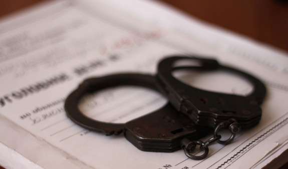 Պատգամավորների դեմ ահաբեկչություն կազմակերպելու գործով հետախուզում է հայտարարվել