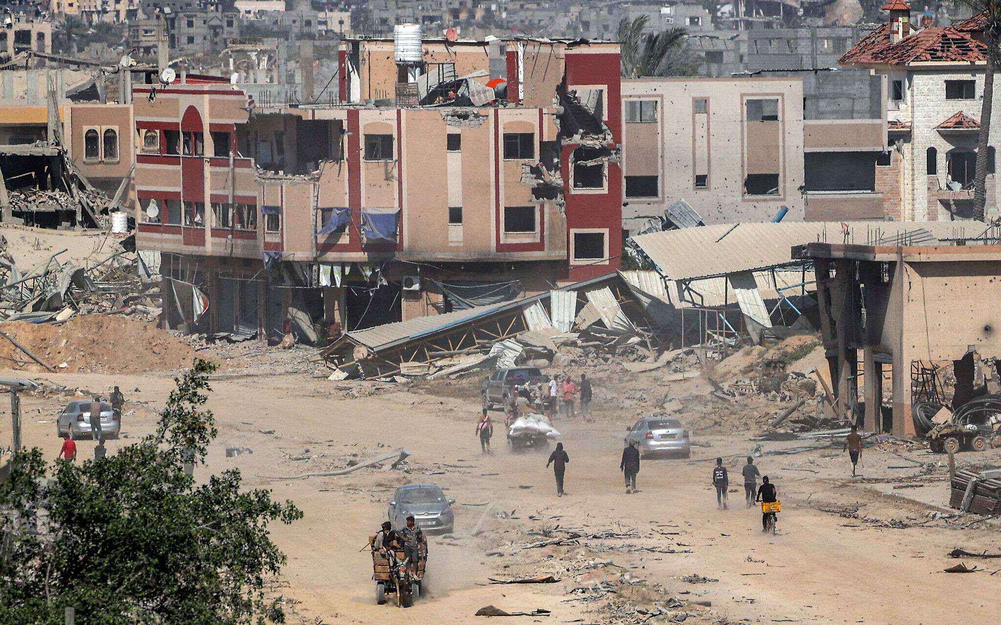Israel withdrew troops from Khan Younis