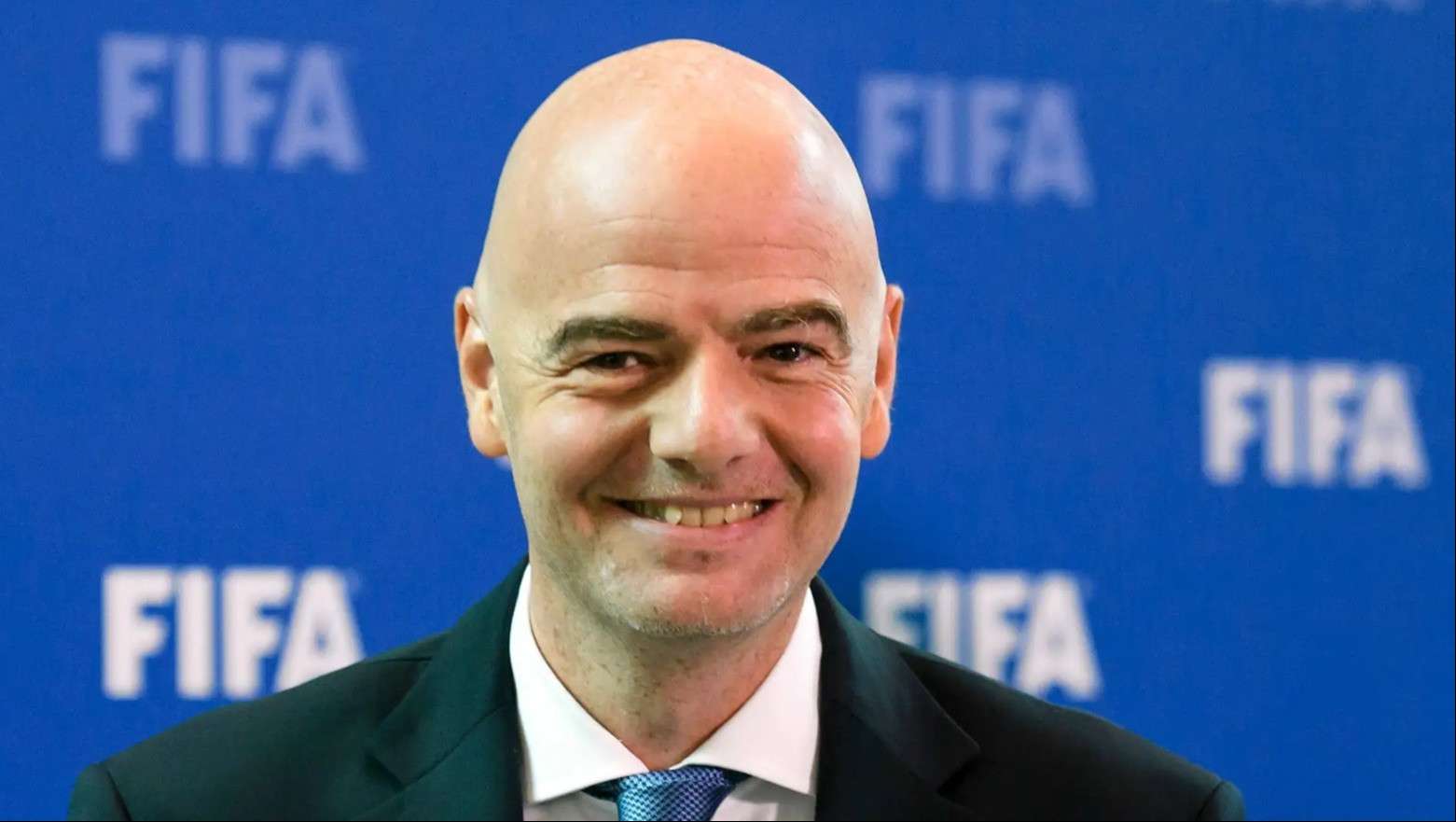 ՖԻՖԱ-ի նախագահը շնորհավորել է Արմեն Մելիքբեկյանին