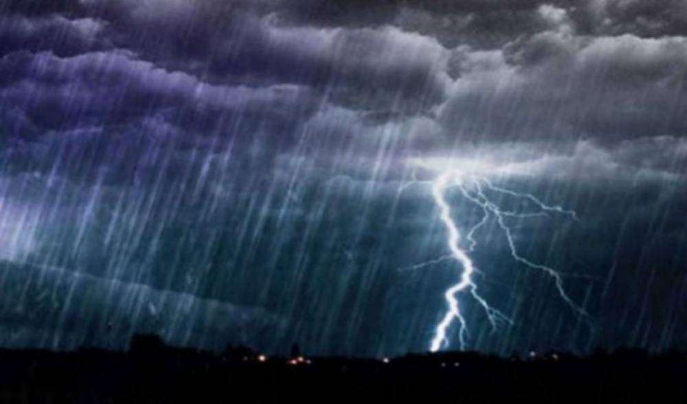 Precipitation is expected in isolated mountain regions in the form of wet snow