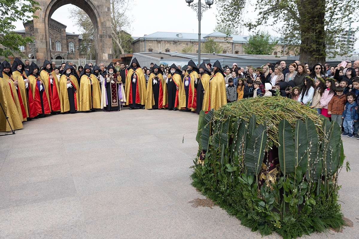 Ծաղկազարդի տոնը Մայր Աթոռում