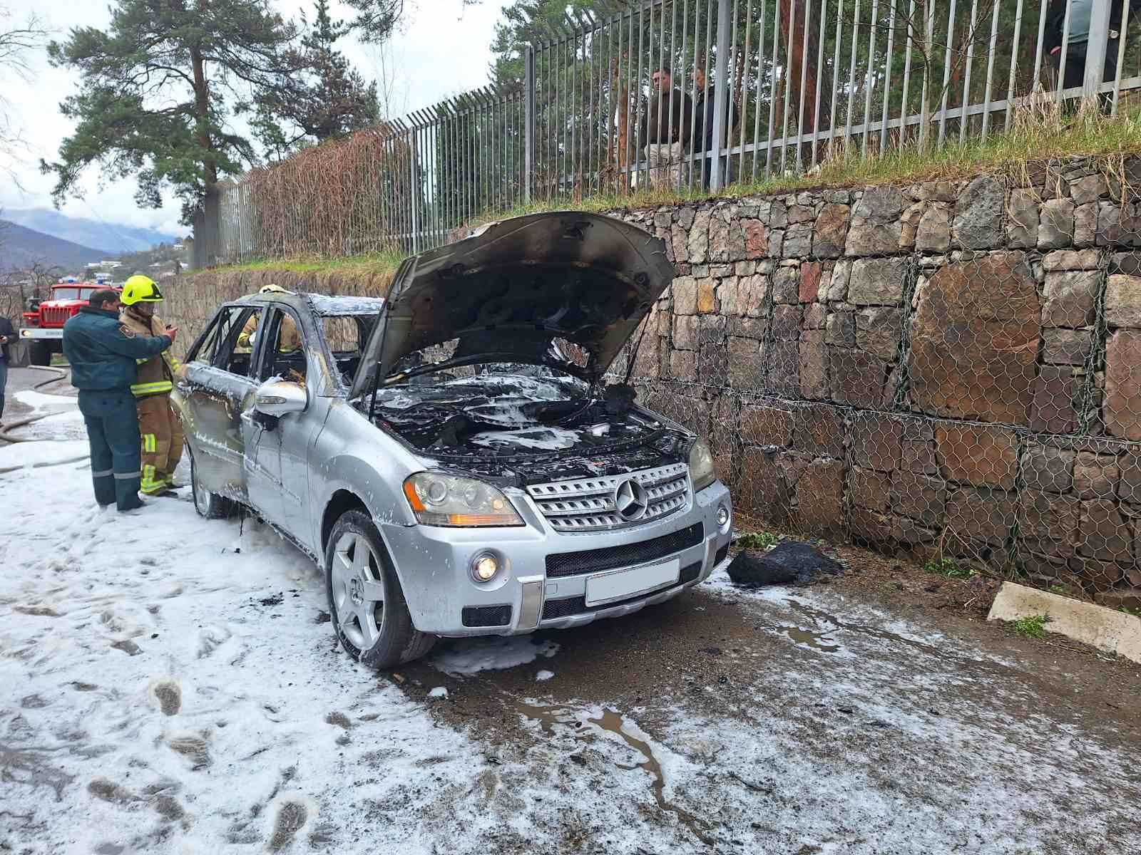 Դիլիջանում մեքենա է այրվել