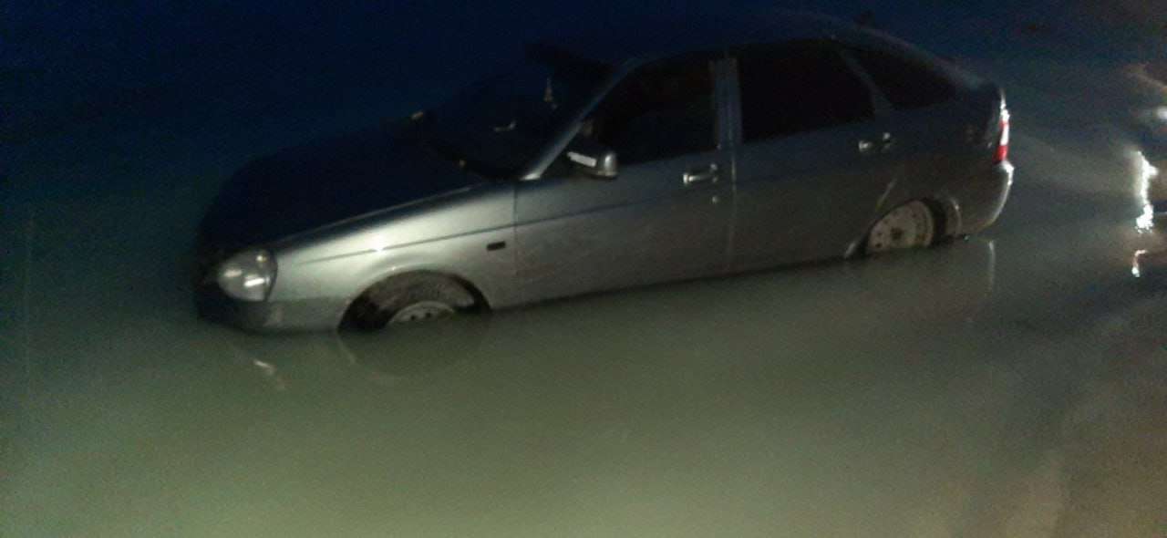 Մեքենան հայտնվել է Սևանա լճում