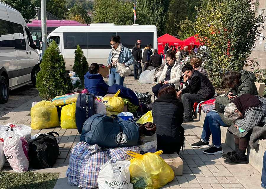 «Կառավարությունը պատրաստ է 2 ամսով երկարացնել ԼՂ-ից տեղահանվածների աջակցությունը». Իսկանդարյան