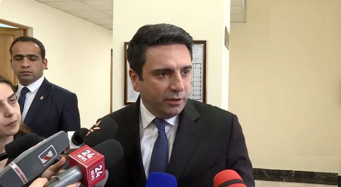 «Ազգի կողմից մերժված եզակի անձնավորություն է». Ալեն Սիմոնյանը՝ Սերժ Սարգսյանին (ՏԵՍԱՆՅՈՒԹ)