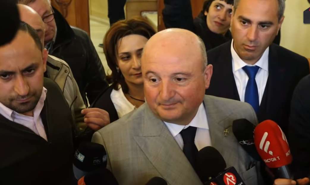 «Ոչ մեկի հետ քաղաքական ճանապարհ չեմ գնում». Ղուկասյան