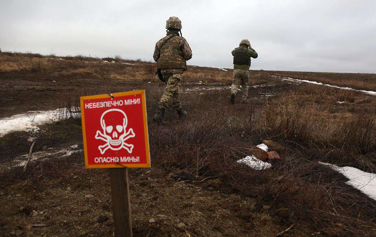 Demining Ukraine will take at least 10 years