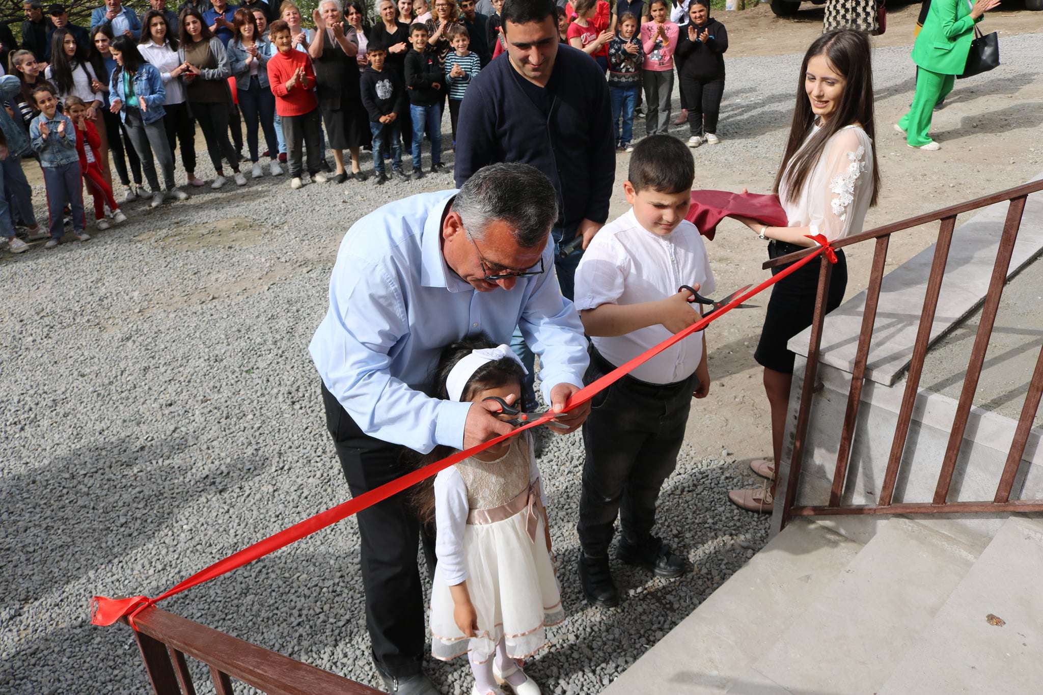 6 семей отметили новоселье в приграничном Воротане общины Горис