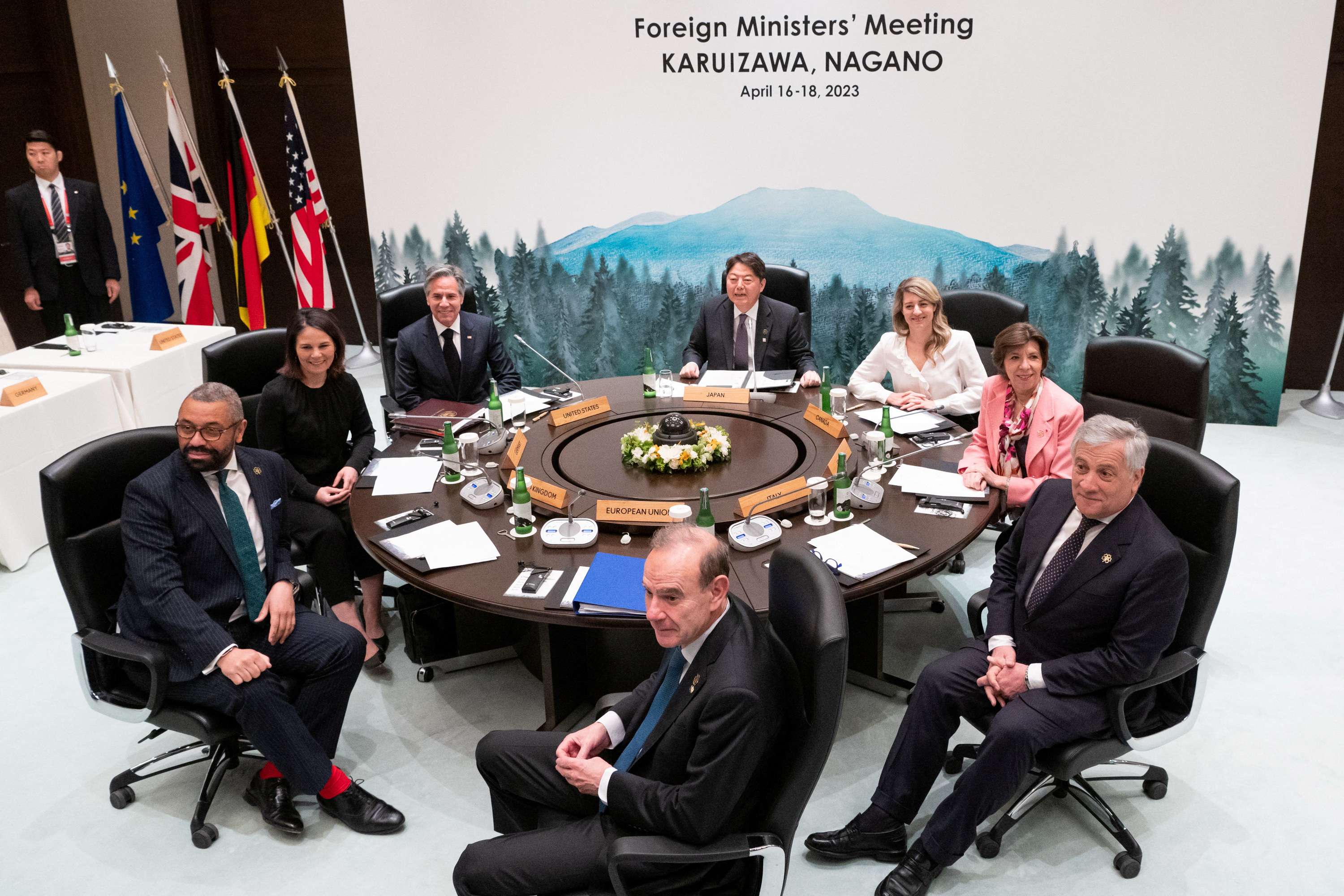 "The supporters of the Russian Federation will pay a high price;" G7 Foreign Ministers