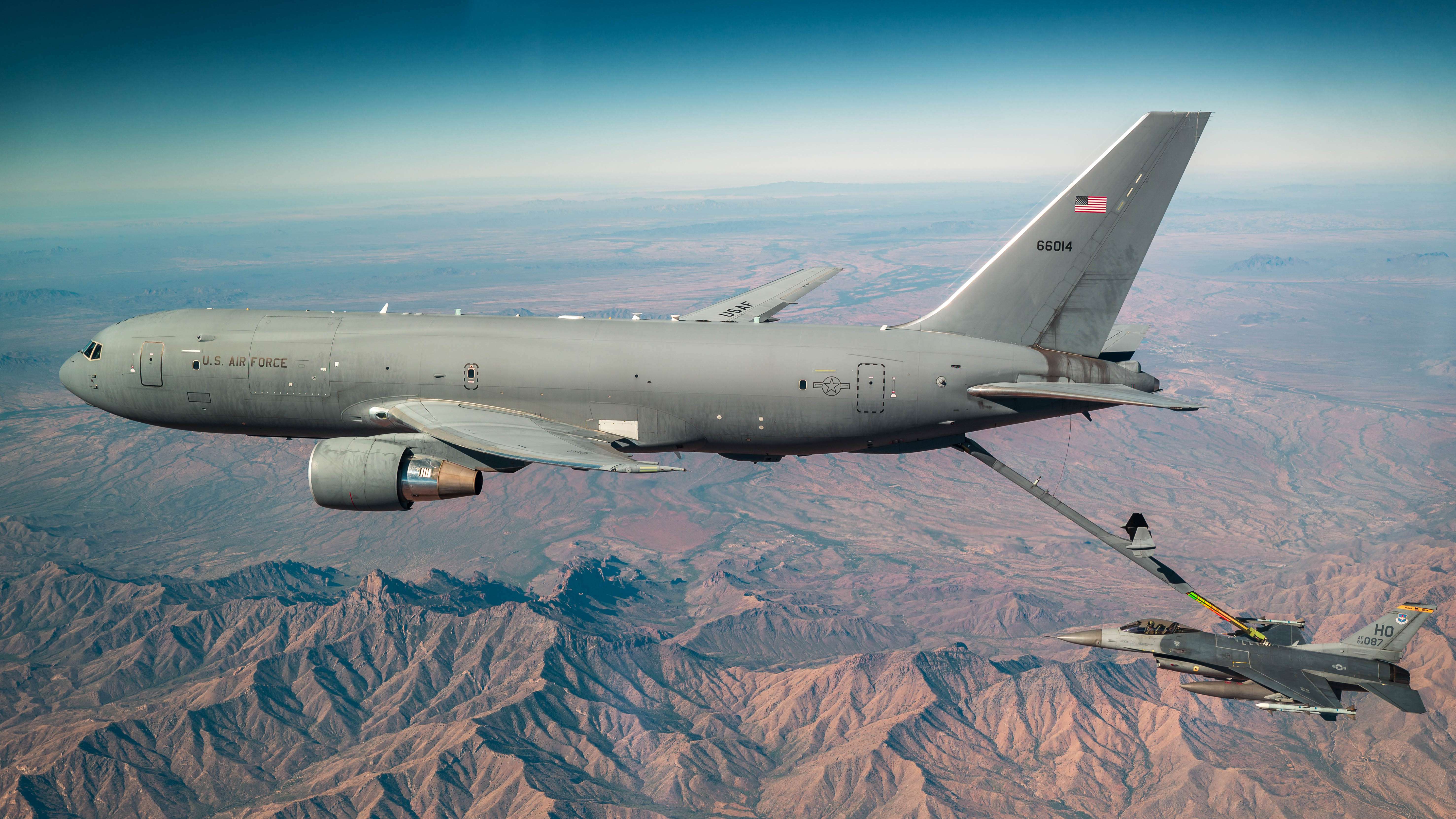 India will buy 6 refueling aircraft for its air force
