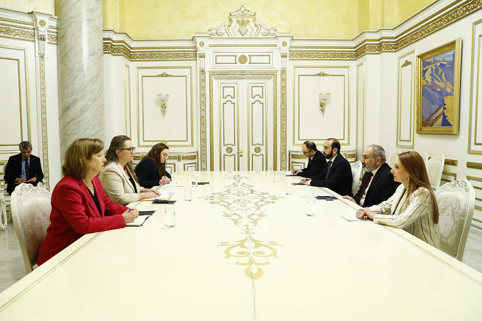 The USA is ready to help Armenia and Azerbaijan in achieving peace. Deputy Secretary of State