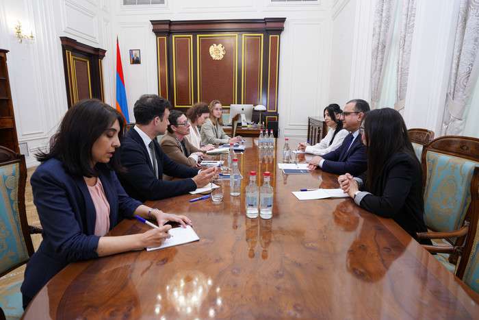 The government highly values the bilateral cooperation between Armenia and France