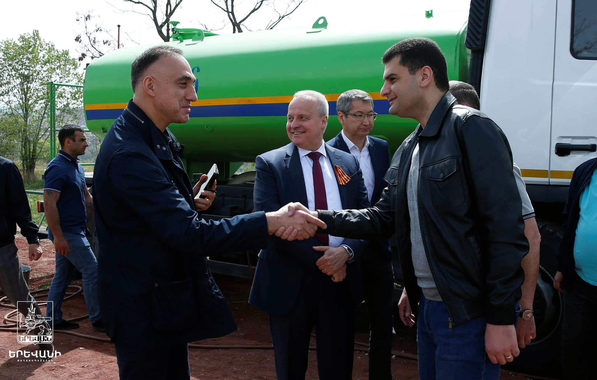 Երևանի քաղաքապետը մասնակցել է Հայրենական պատերազմում զոհվածների հիշատակը հավերժացնող ծառատունկին