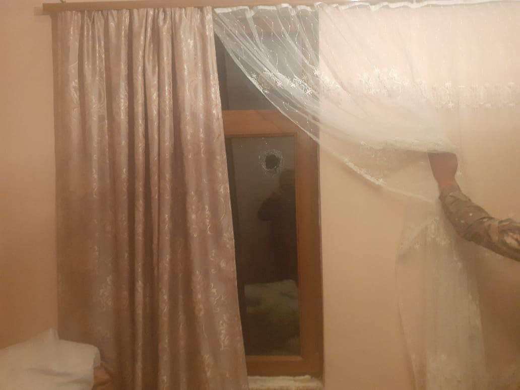 Ադրբեջանի ԶՈւ-ն կրակել է Խոզնավարի ուղղությամբ․ վնասվել է բնակելի տուն