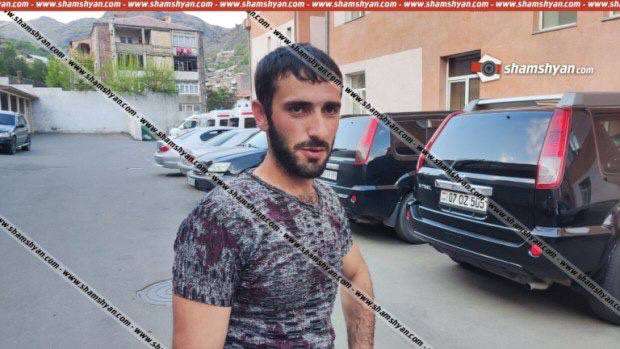 В Армении мужчина рискуя жизнью спас тонущего ребенка